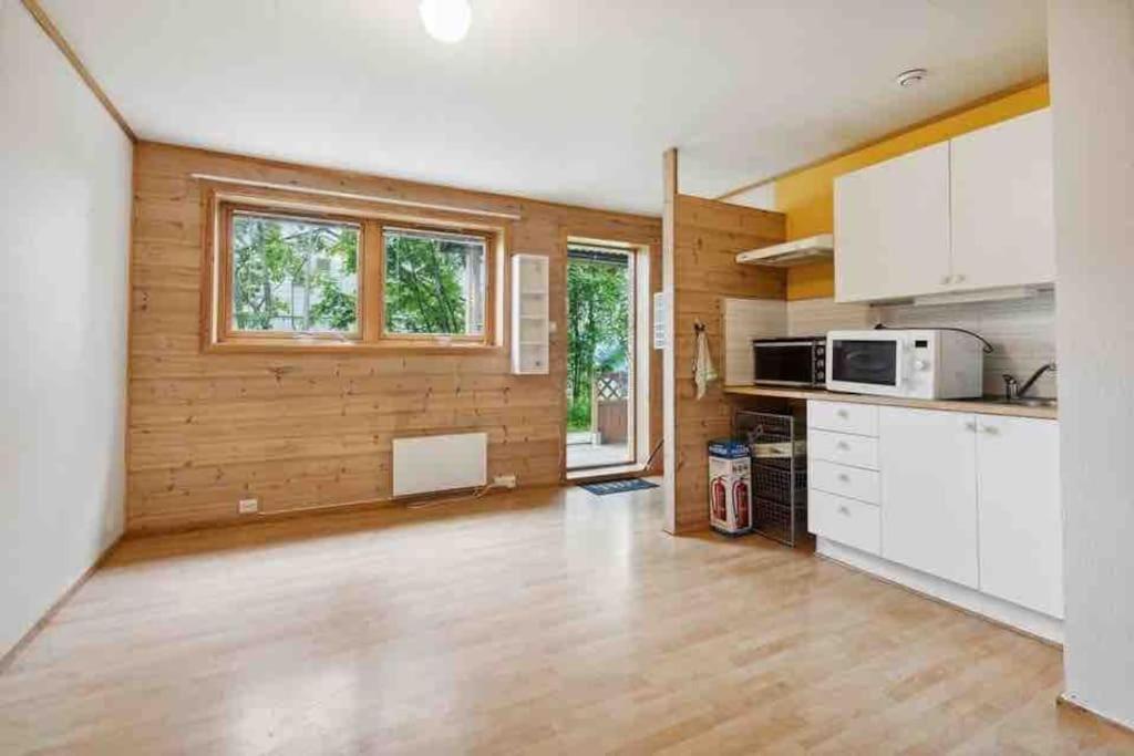 36 Sqm Studio Aparatment B Тромсе Екстер'єр фото